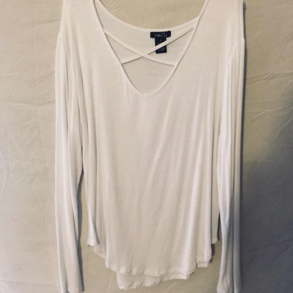 white crossed tee